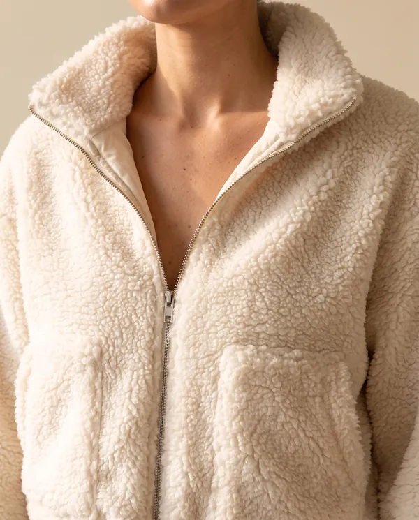 Faux Teddy Zip Cropped Jacket in Cream, close-up of the detail