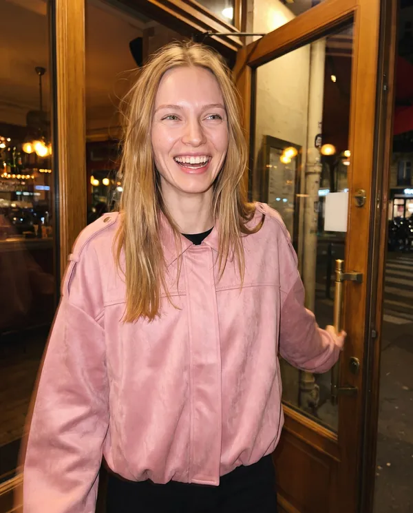 Satin Eve styling: Faux Suede Bubble-Hem Bomber Jacket