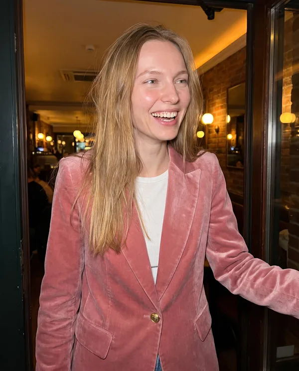 Satin Eve styling: Velvet Single-Button Blazer