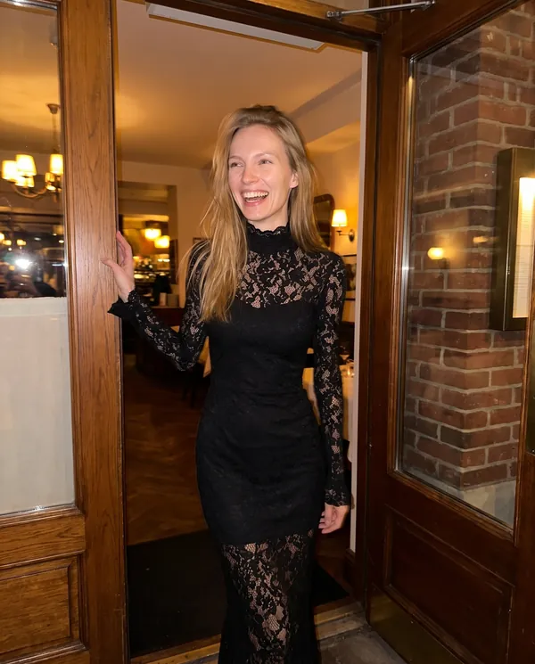 Satin Eve styling: Lace Long-Sleeve Fishtail Midi Dress