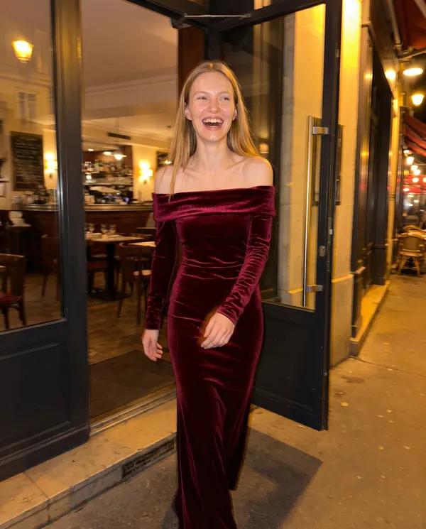 Satin Eve styling: Velvet Off-Shoulder Long-Sleeve Mermaid Maxi