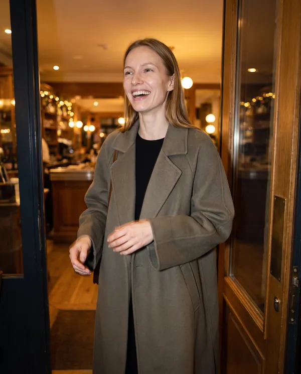 Satin Eve styling: Oversized Olive-Grey Wool-Look Coat