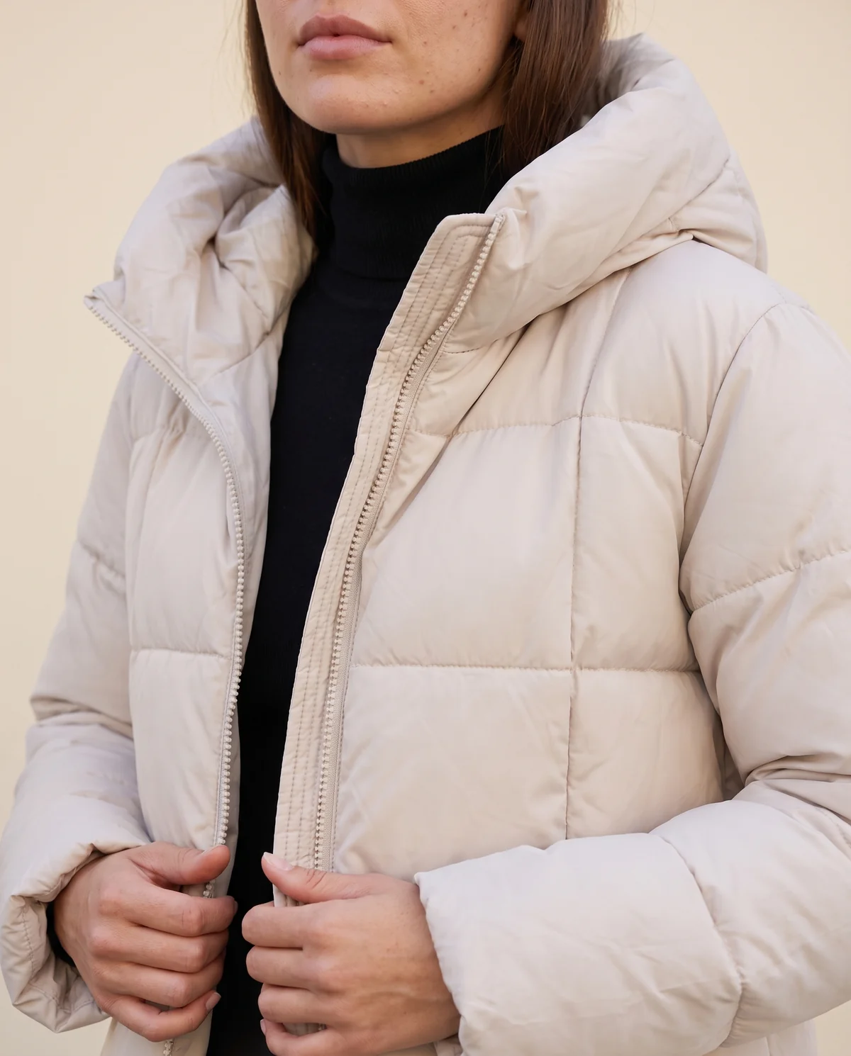 Straight Hooded Puffer Coat in Stone, close-up of the detail