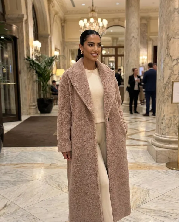 Satin Eve styling: Maxi Teddy Coat
