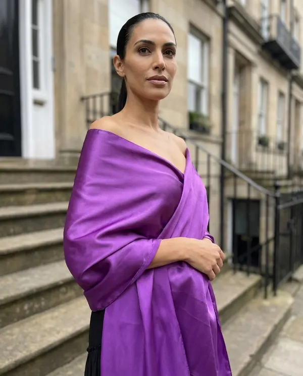 Satin Eve styling: Satin Evening Stole