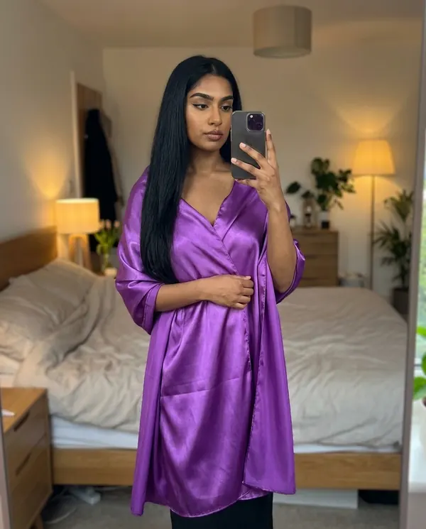 Satin Eve styling: Satin Evening Stole