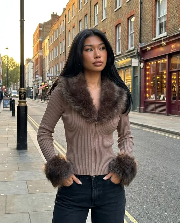 Satin Eve styling: Faux Fur Collar Knit Jacket
